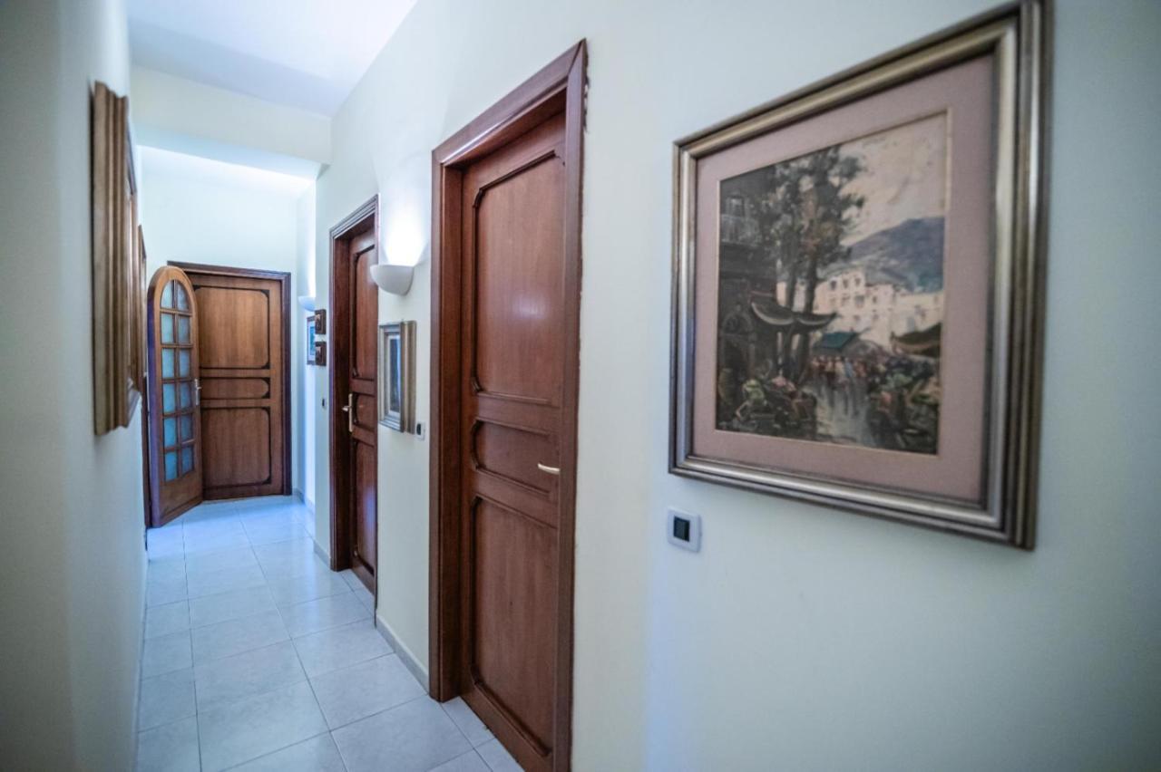 Courrier-House Aci Castello Exterior foto