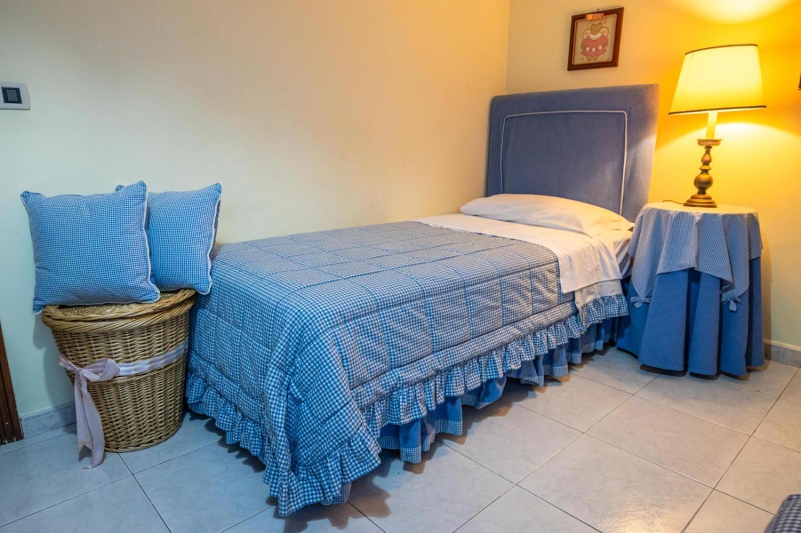 Courrier-House Aci Castello Exterior foto